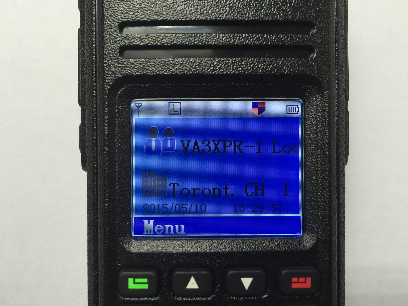 TYT MD-380 UHF DMR handheld radio display showing channel and signal information.